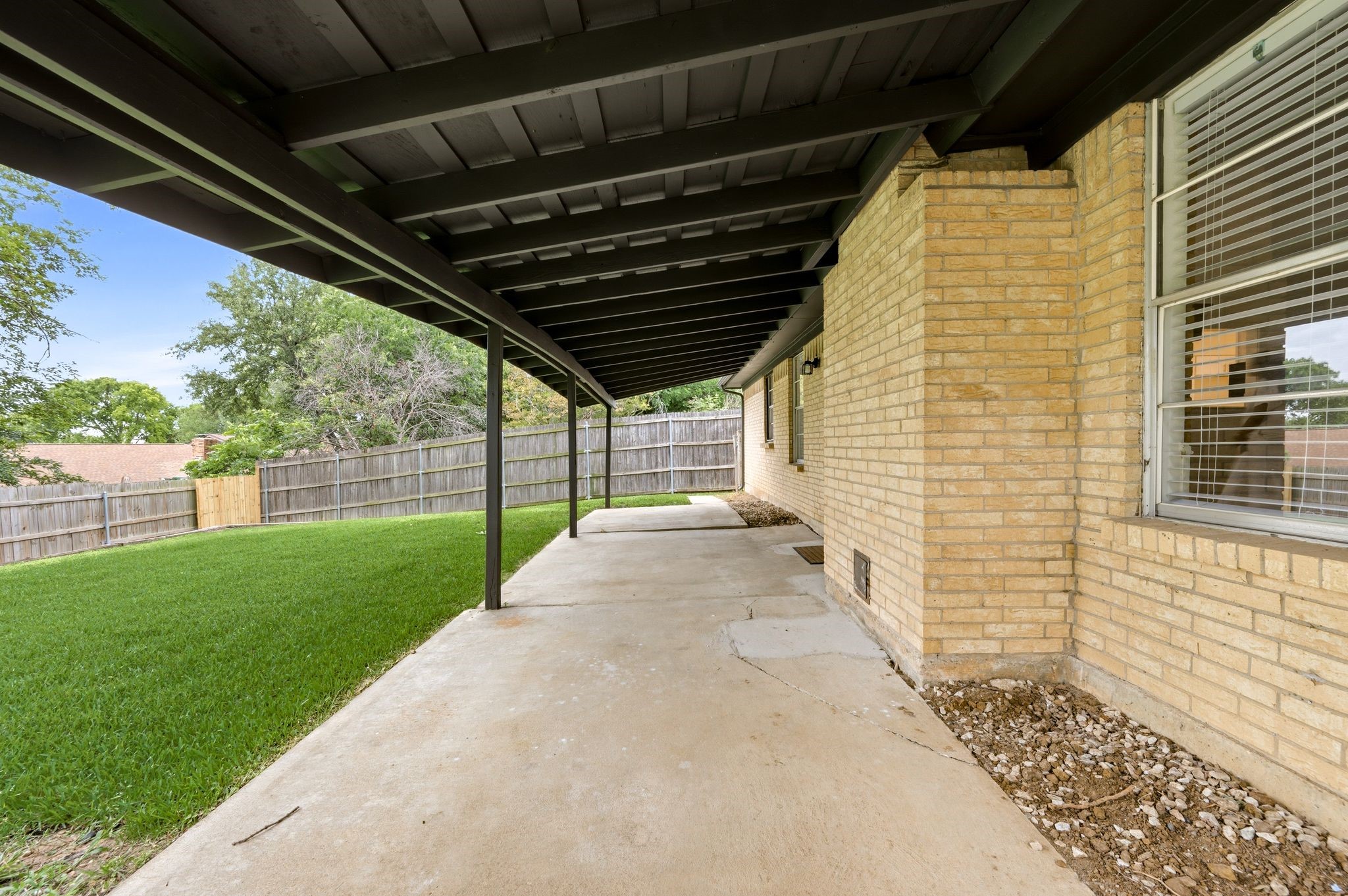 6748 Greenacres Drive North Richland Hills TX 76182