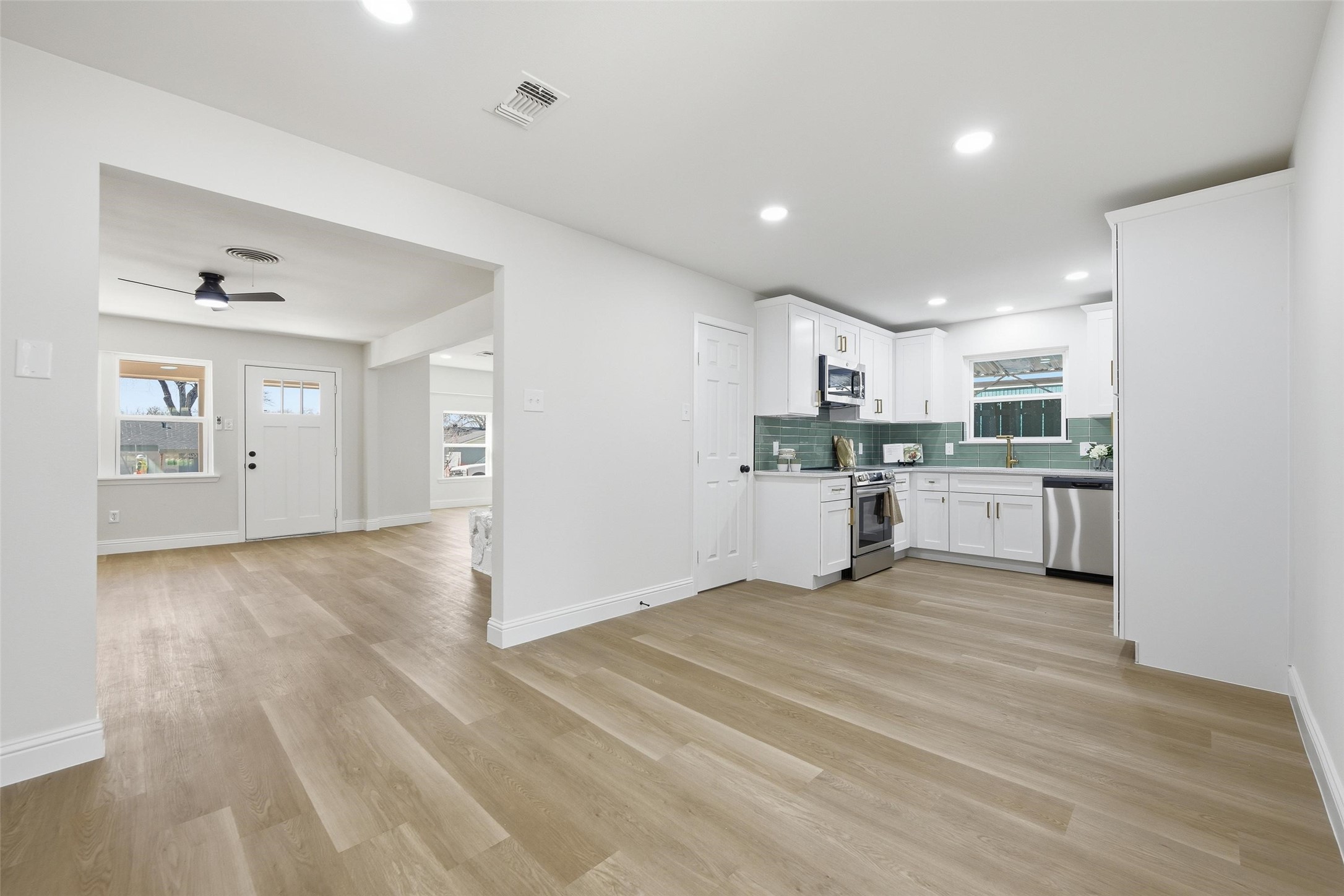 3716 Aurora Street Haltom City TX 76117