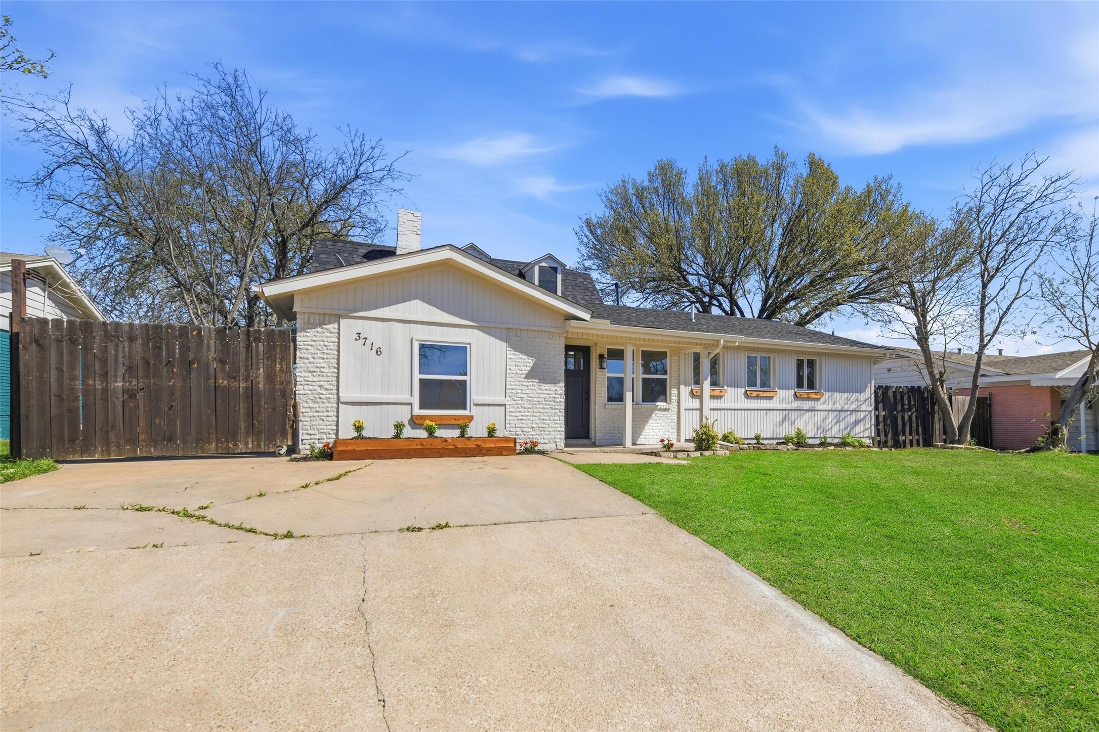 3716 Aurora Street Haltom City TX 76117