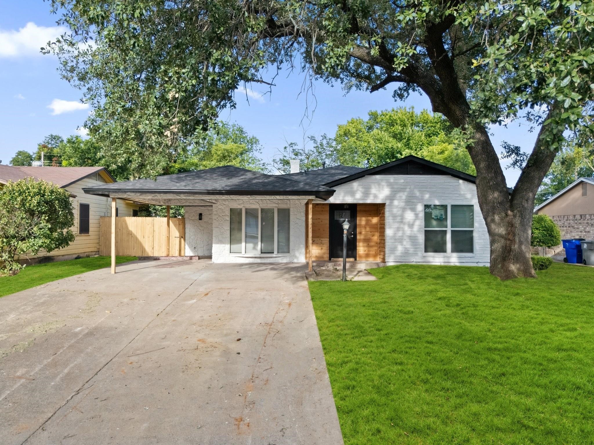 12436 Oberlin Drive Dallas TX 75243
