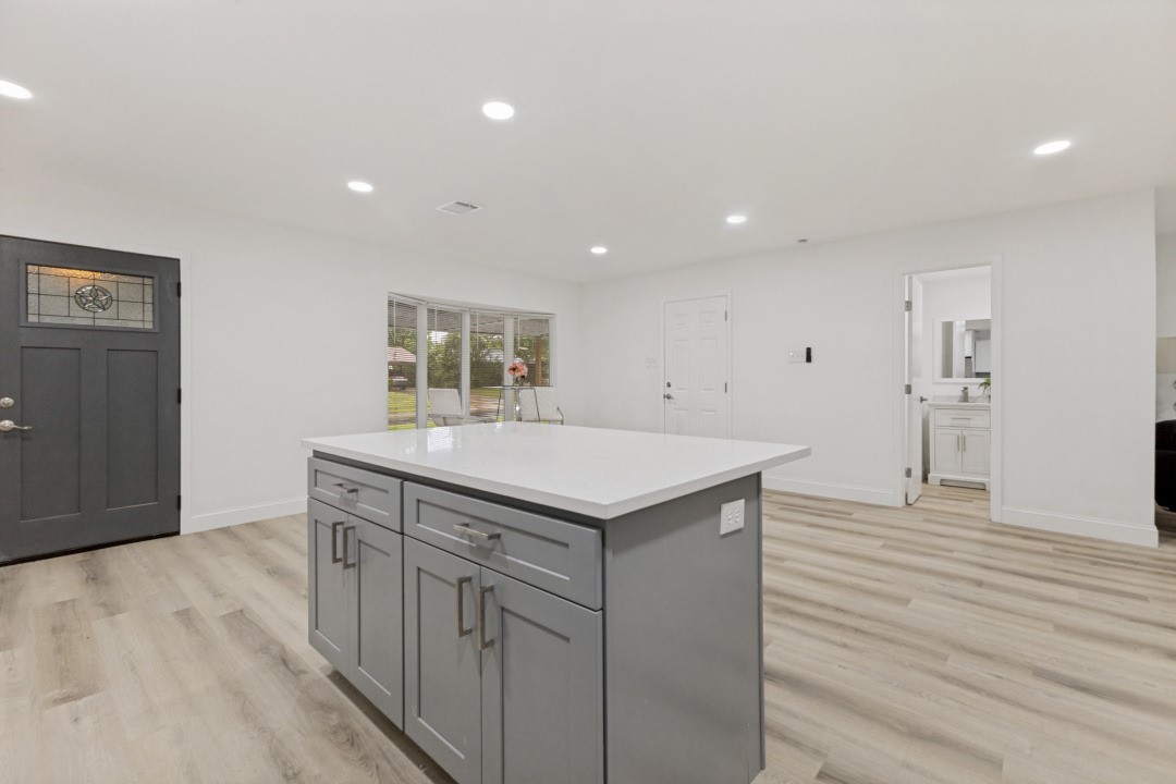 12436 Oberlin Drive Dallas TX 75243