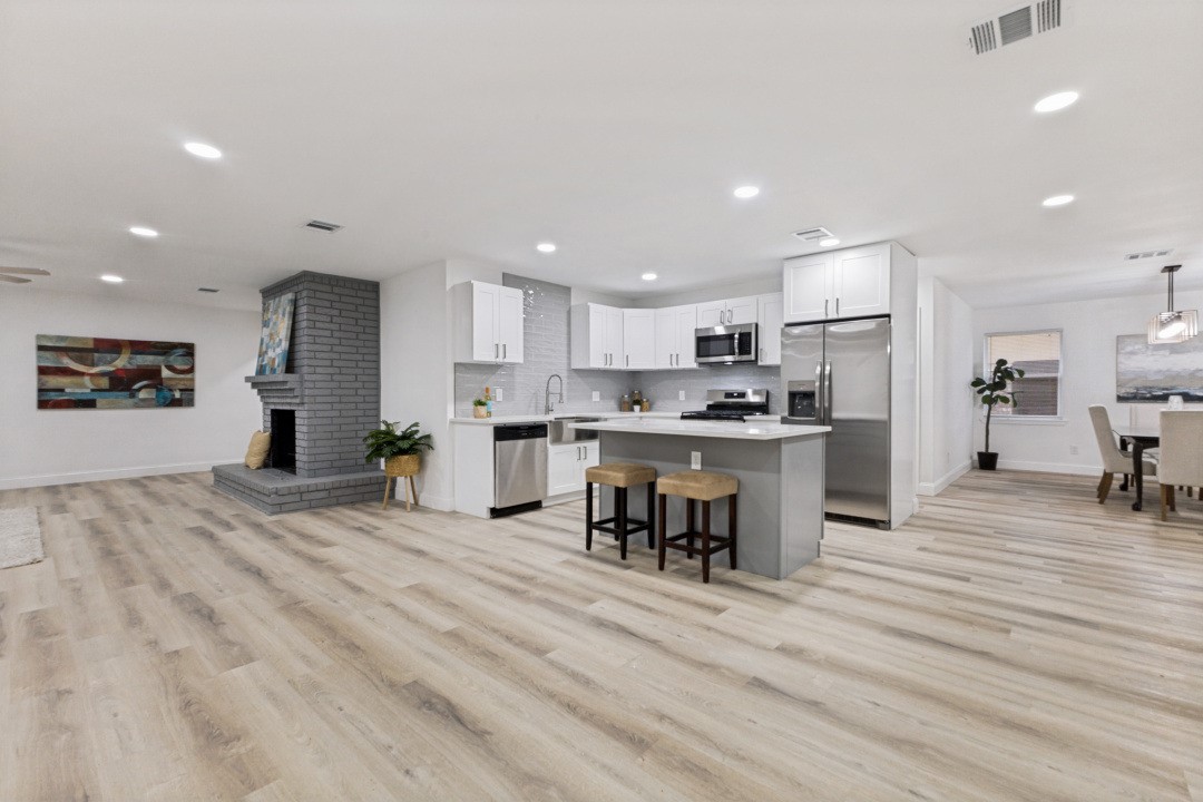 12436 Oberlin Drive Dallas TX 75243