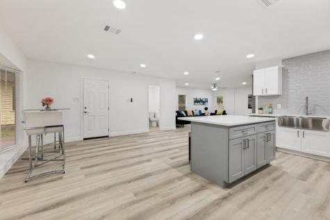 12436 Oberlin Drive Dallas TX 75243