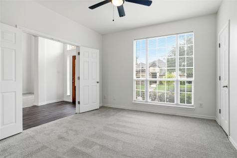 208 Wisteria Way Red Oak TX 75154