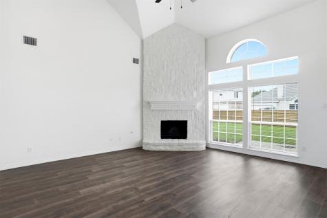 208 Wisteria Way Red Oak TX 75154