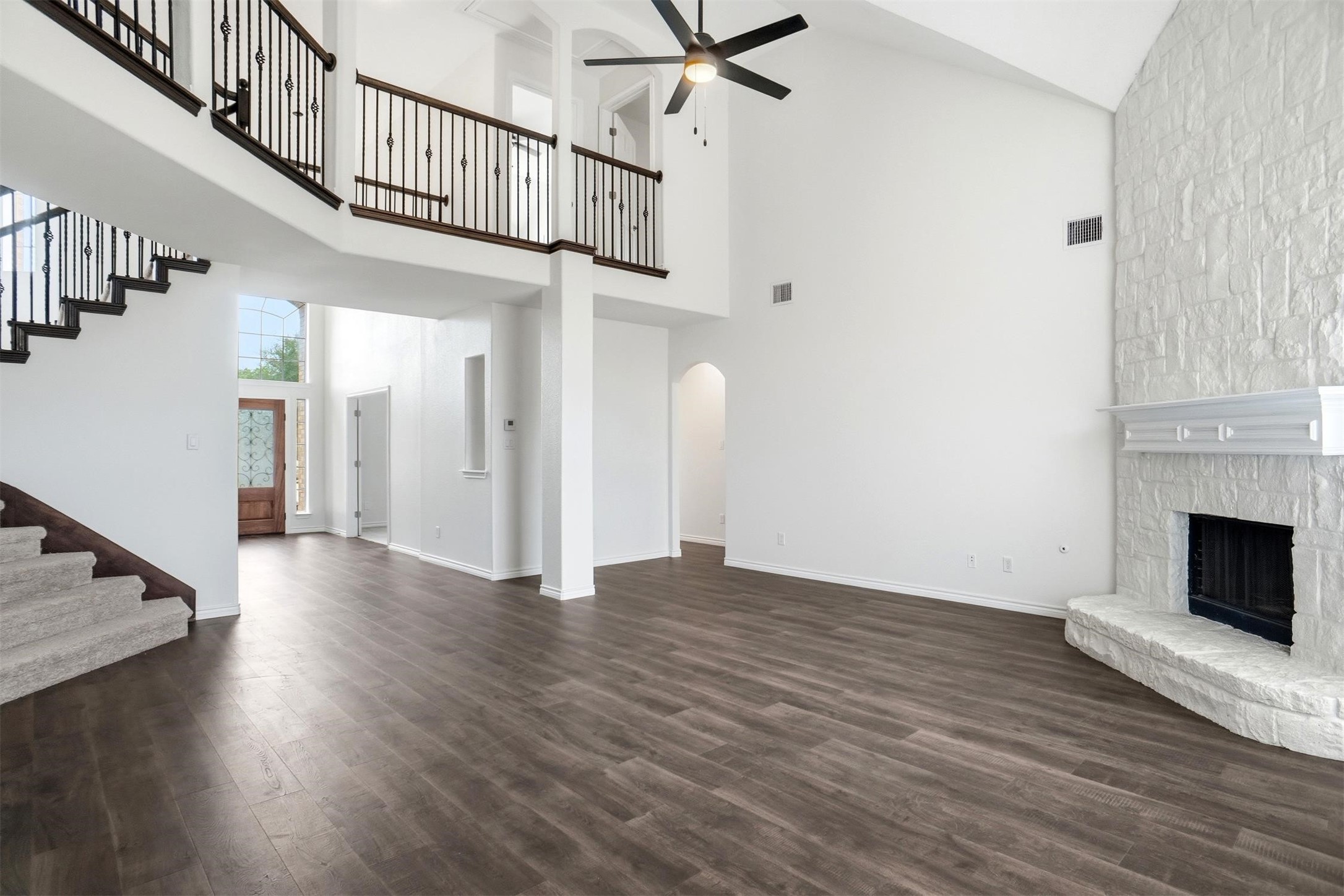 208 Wisteria Way Red Oak TX 75154