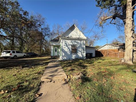 411 W Hester Street Sherman TX 75090