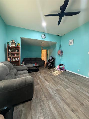 411 W Hester Street Sherman TX 75090
