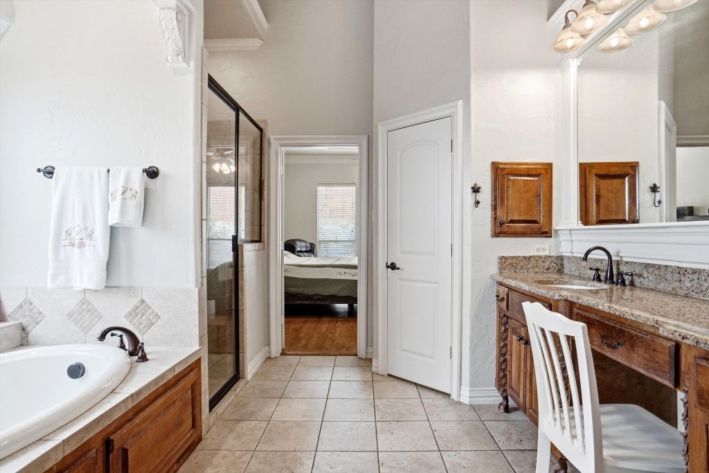 620 Highview Lane Hurst TX 76054