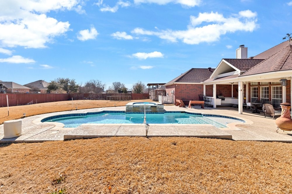 9720 Indian Court Fort Worth TX 76244