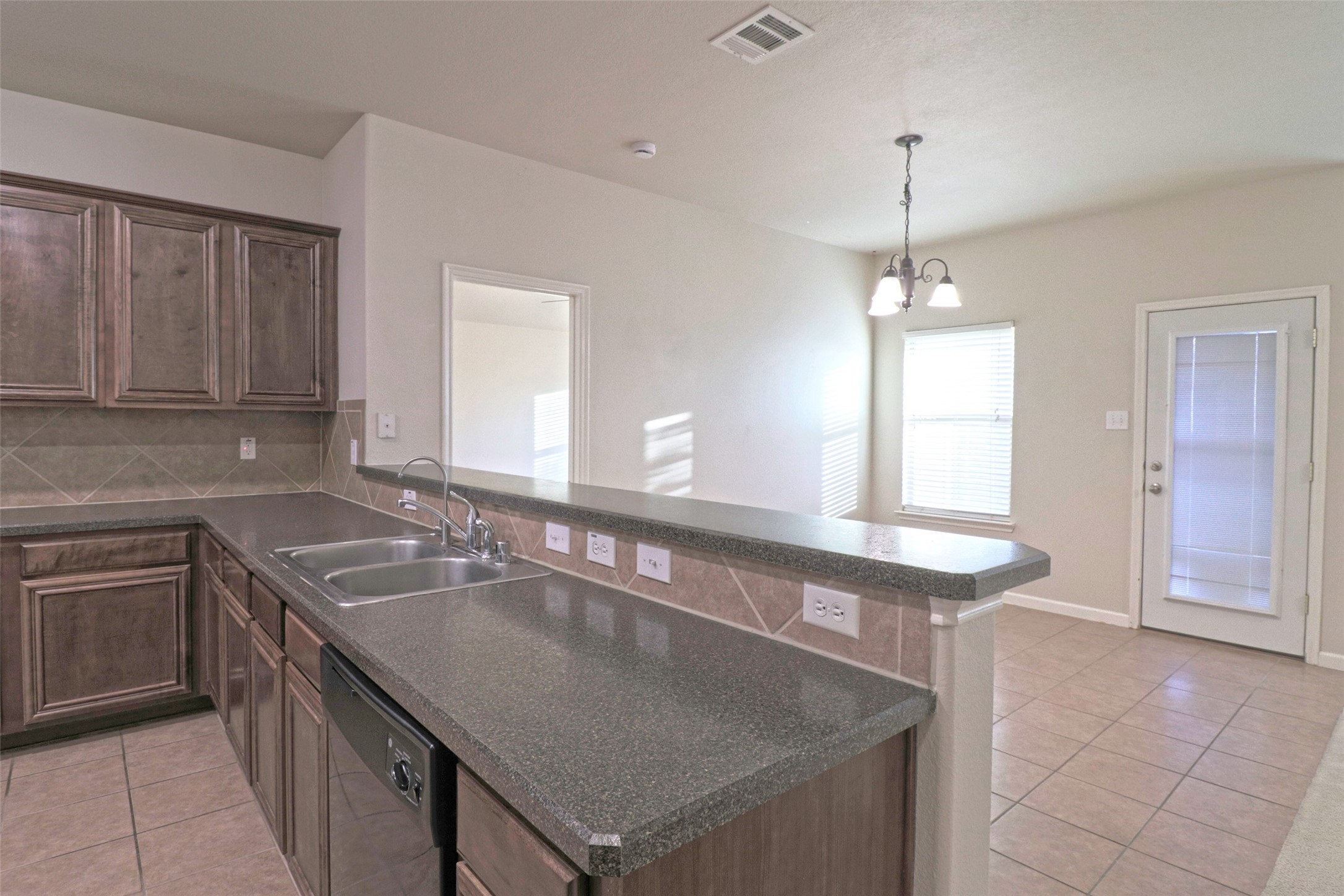 466 Hayes Street Lavon TX 75166
