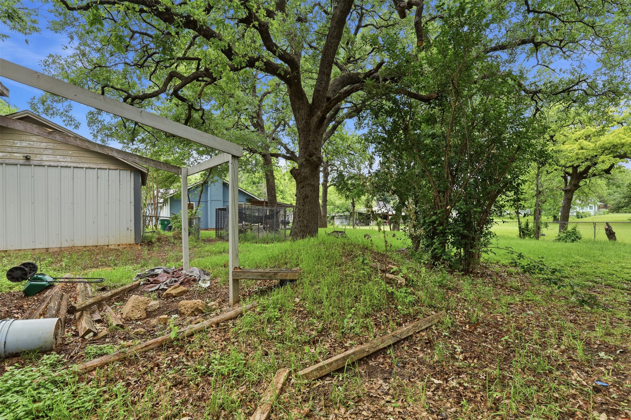 5821 Highland Avenue Haltom City TX 76117