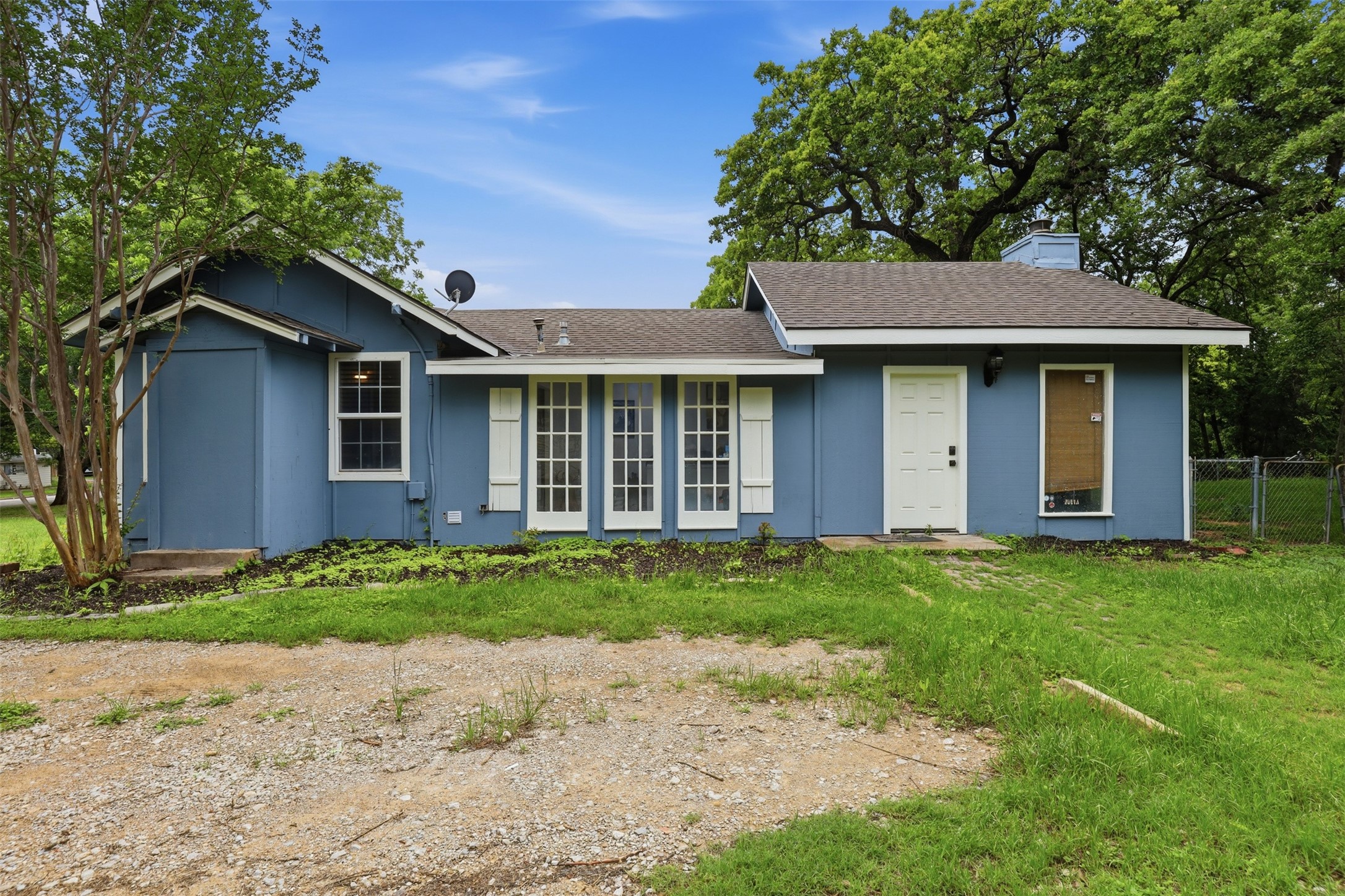 5821 Highland Avenue Haltom City TX 76117