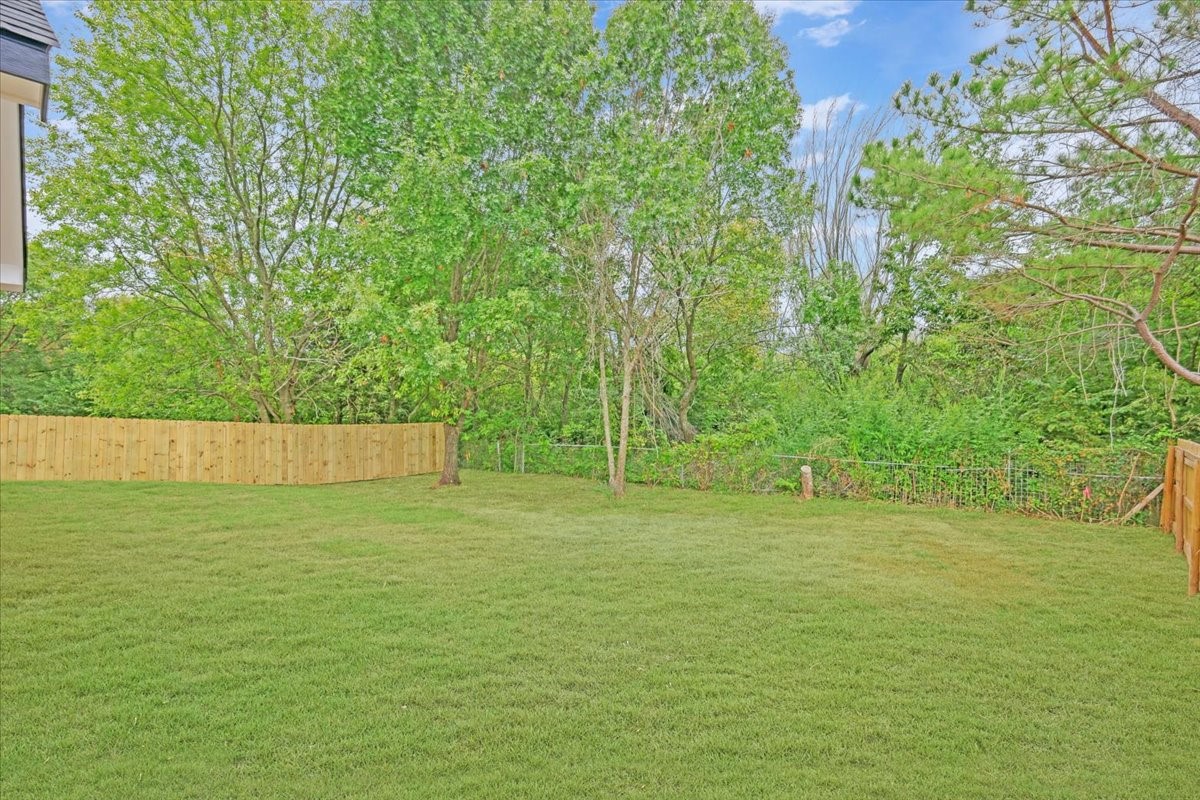111 N Oak Street Ector TX 75439