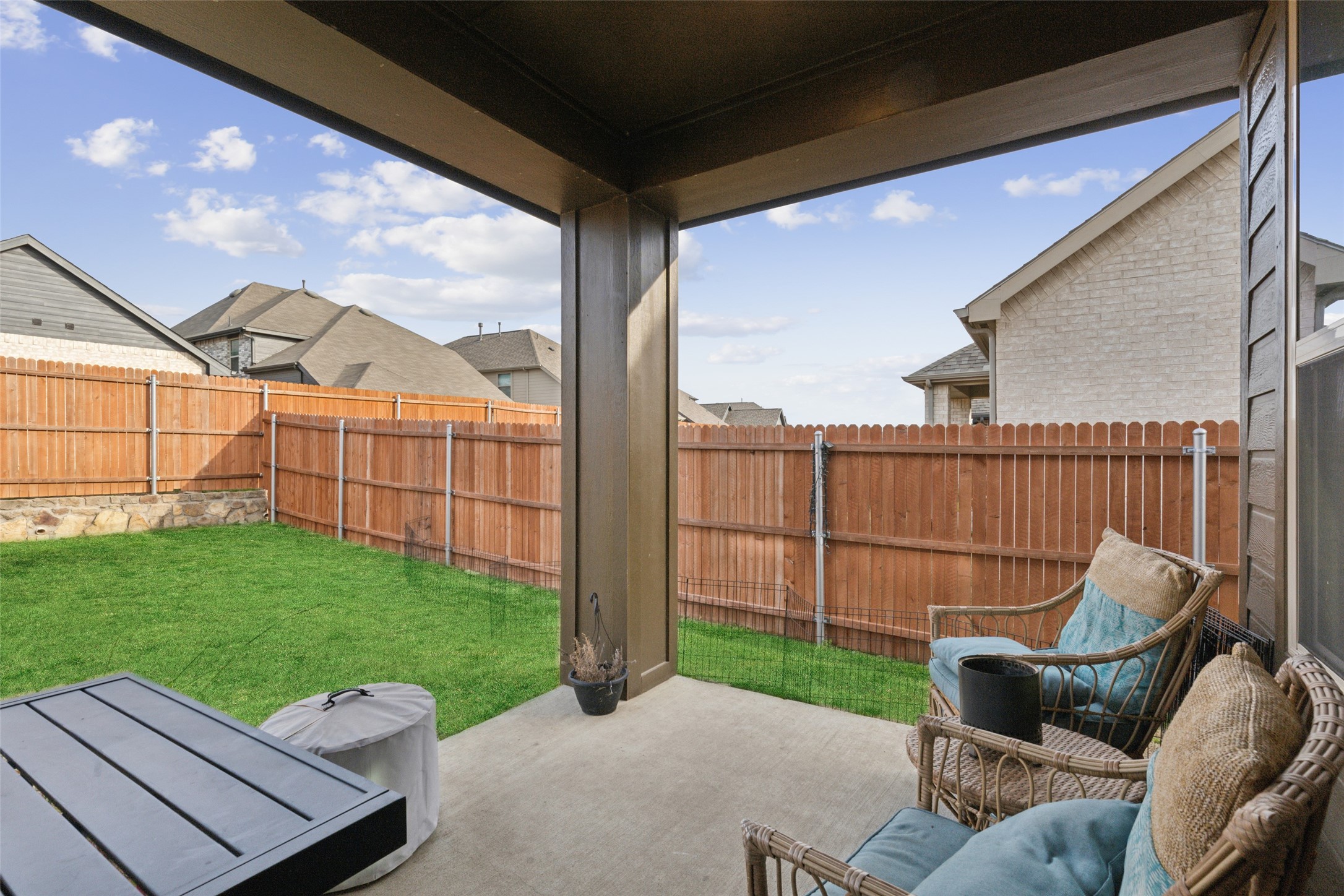 3921 Ford Drive Heartland TX 75126