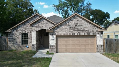 1018 Rice Street Grand Prairie TX 75050