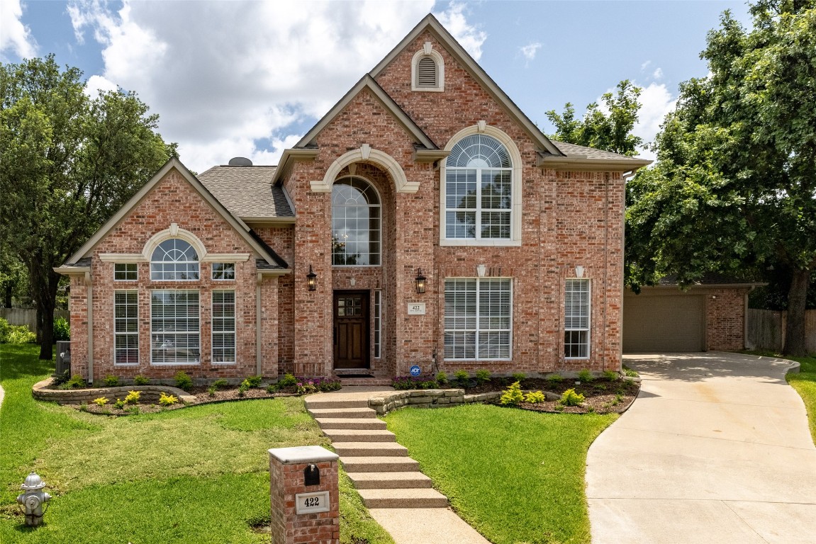 422 Royal Colonnade Arlington TX 76011