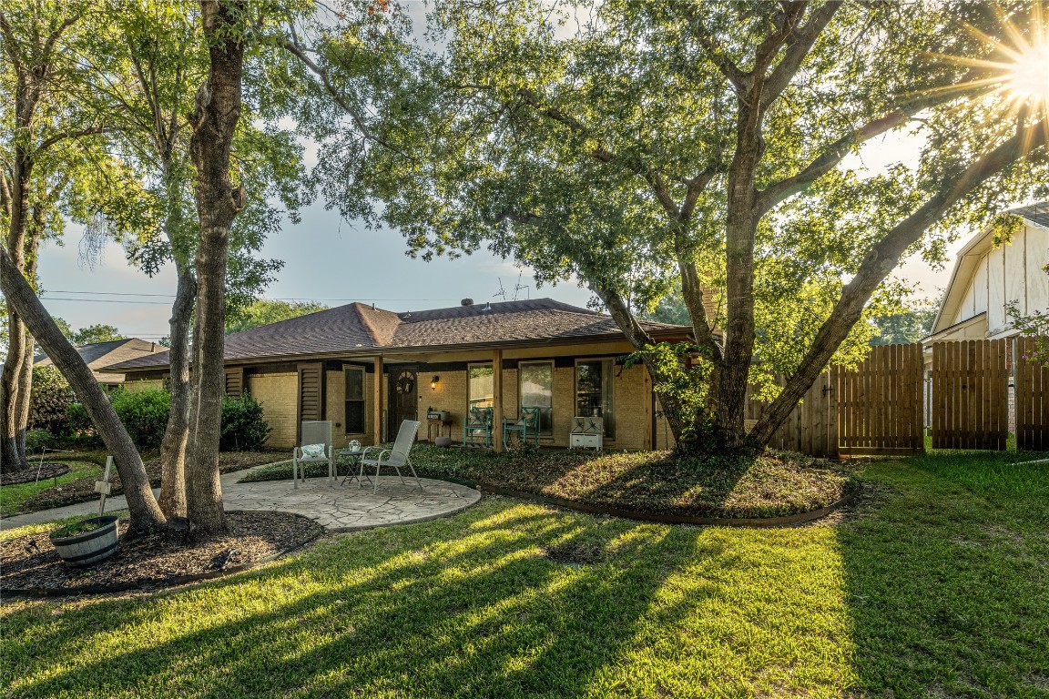 1927 Big Sky Drive Lewisville TX 75077