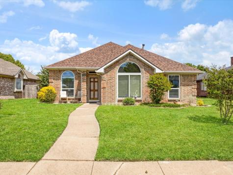 2104 Homestead Drive Mesquite TX 75181