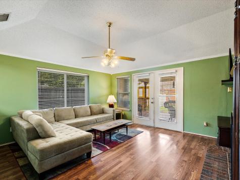 2104 Homestead Drive Mesquite TX 75181