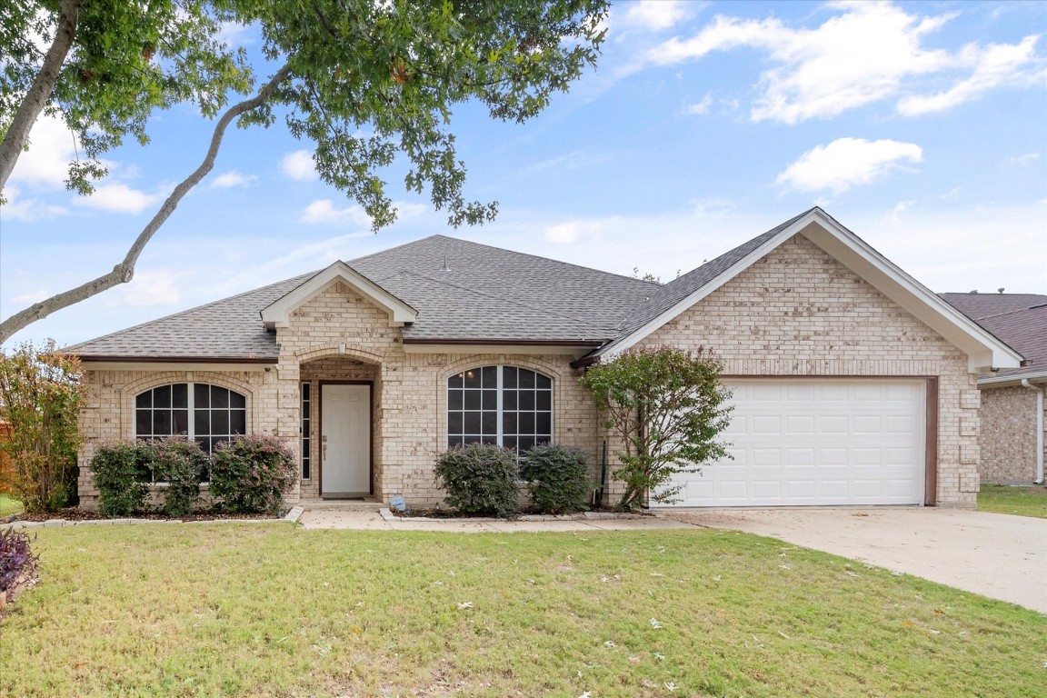 2516 Elliott Avenue Mansfield TX 76063