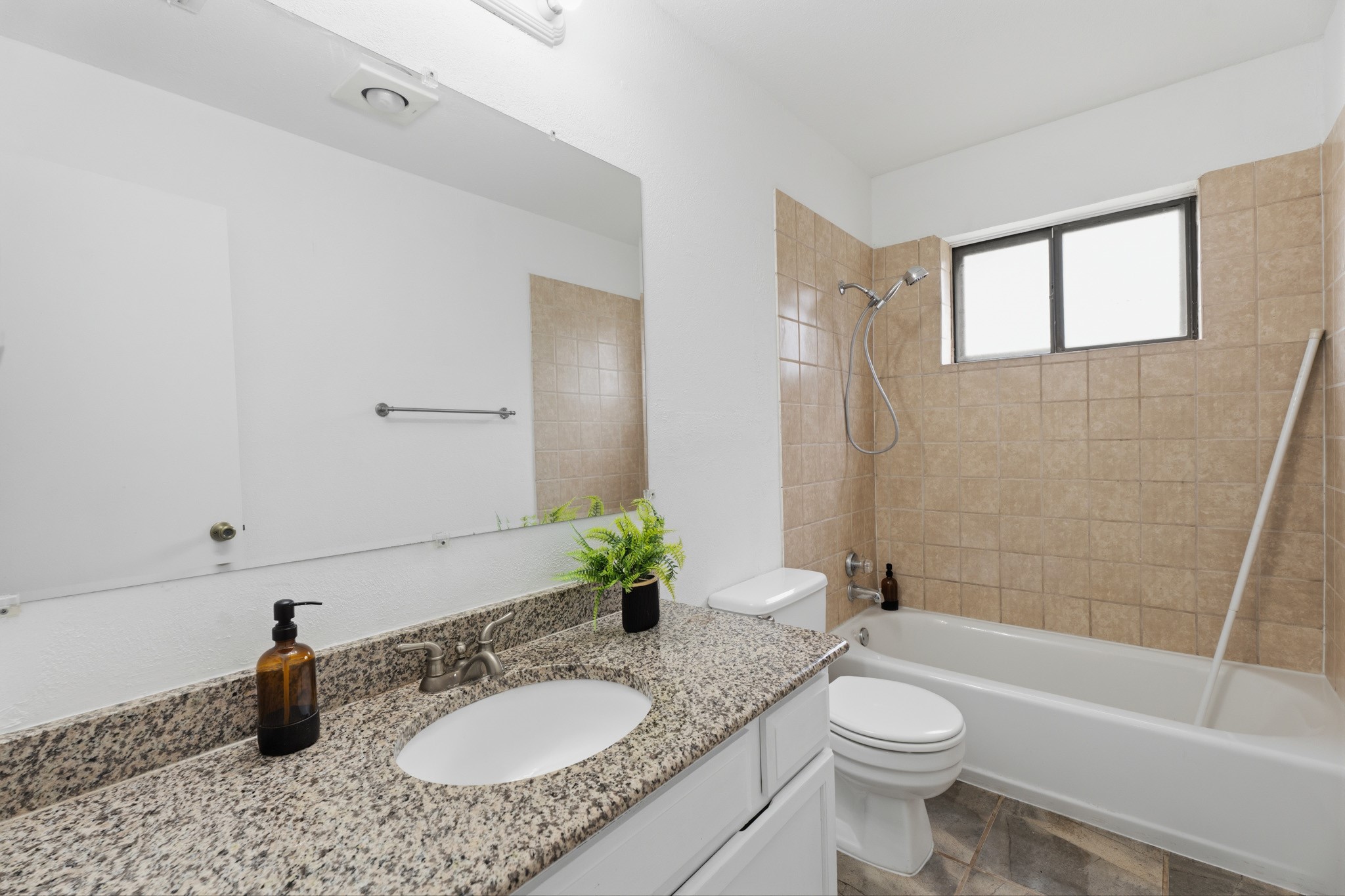 2534 Limestone Lane Garland TX 75040
