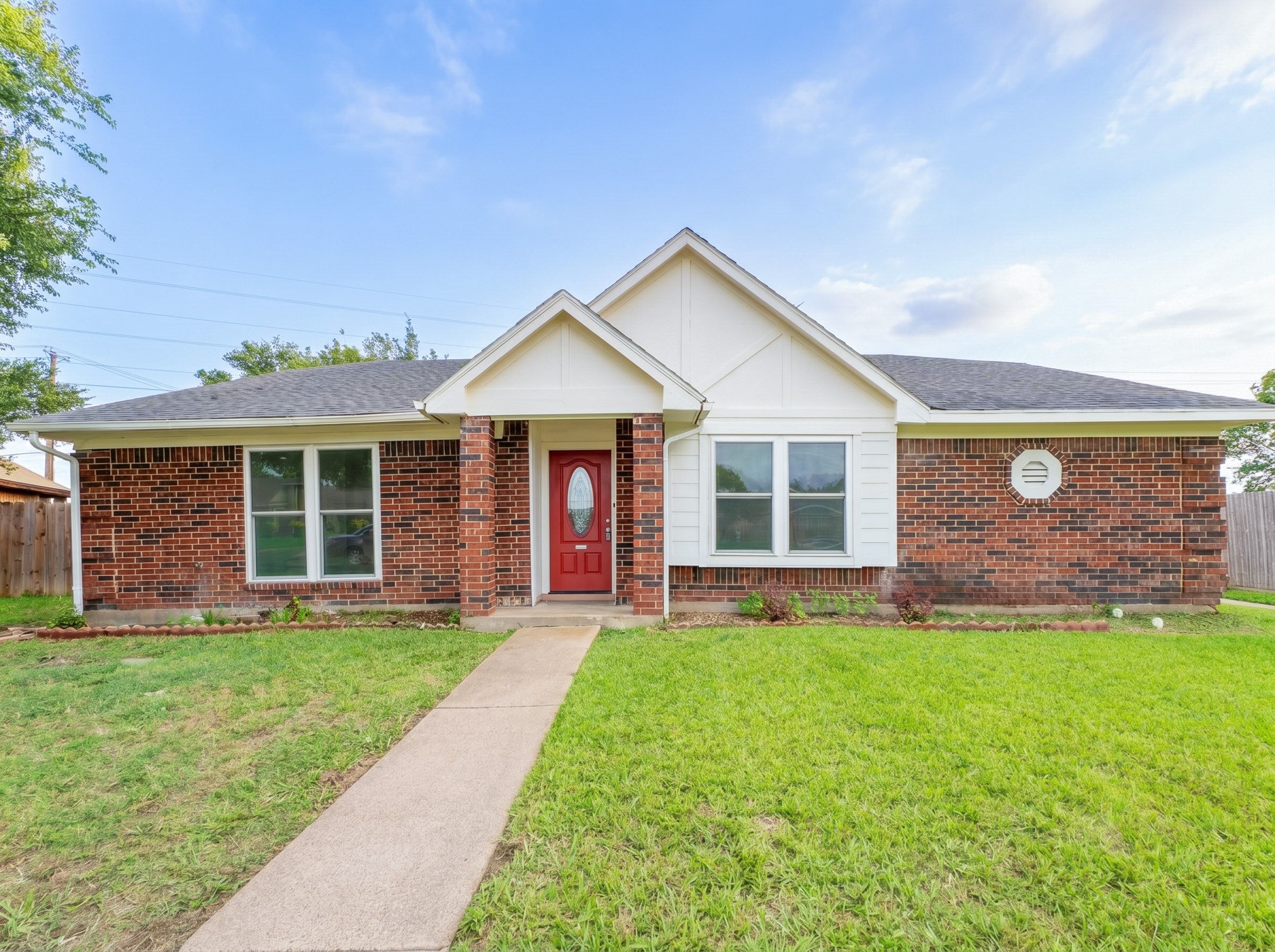 2534 Limestone Lane Garland TX 75040