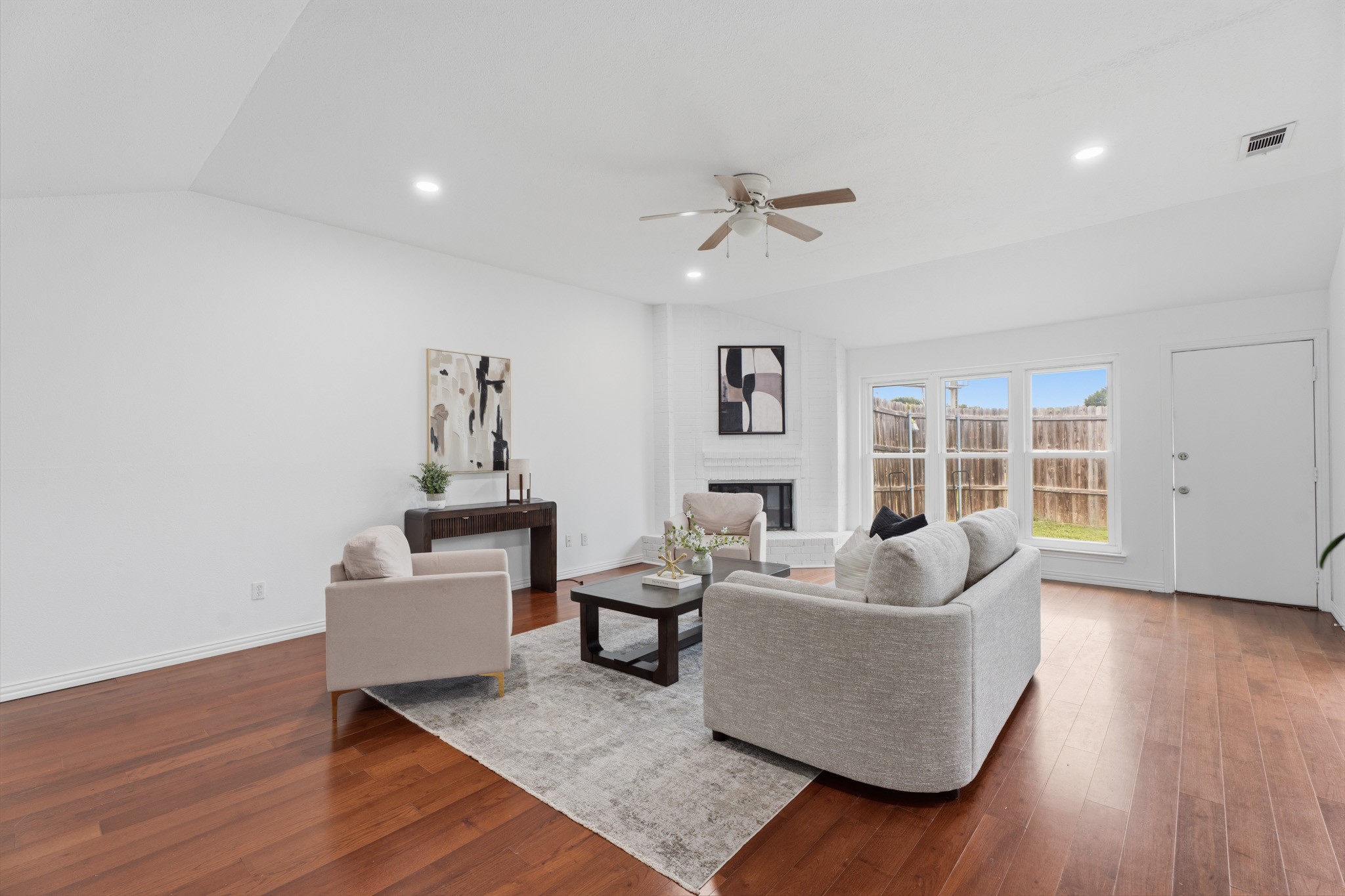 2534 Limestone Lane Garland TX 75040
