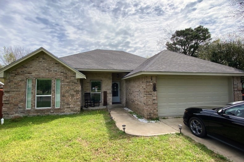1150 35th Street NE Paris TX 75462