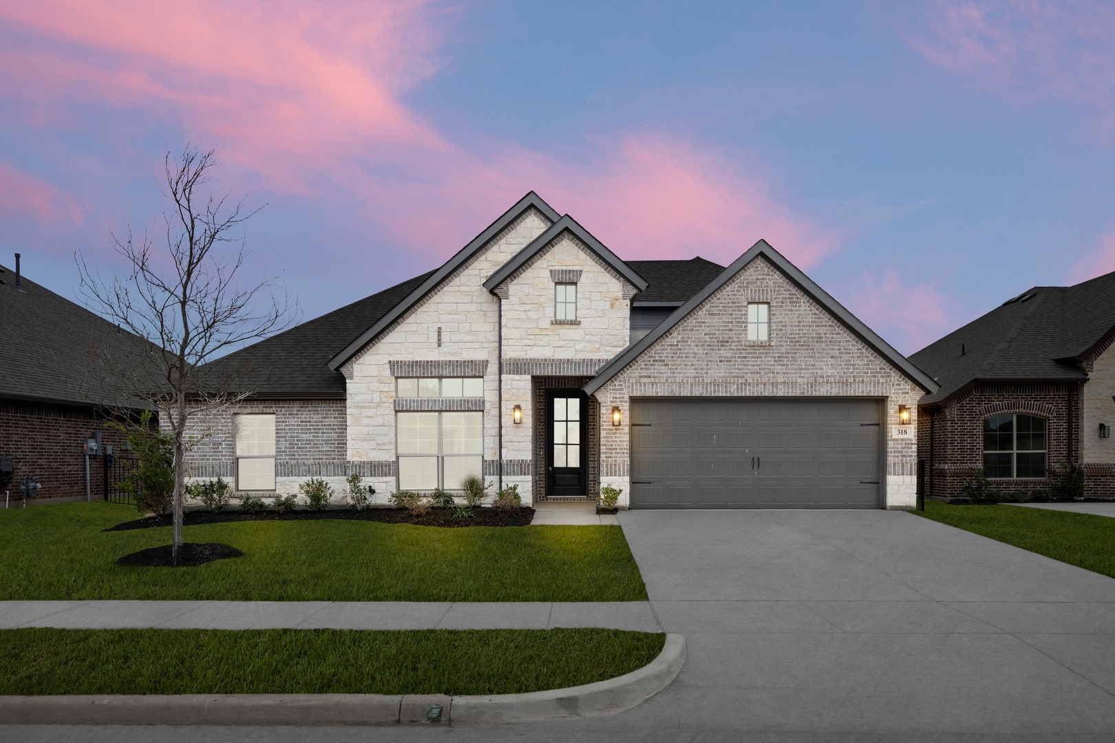 318 Bowrider Lane Granbury TX 76049