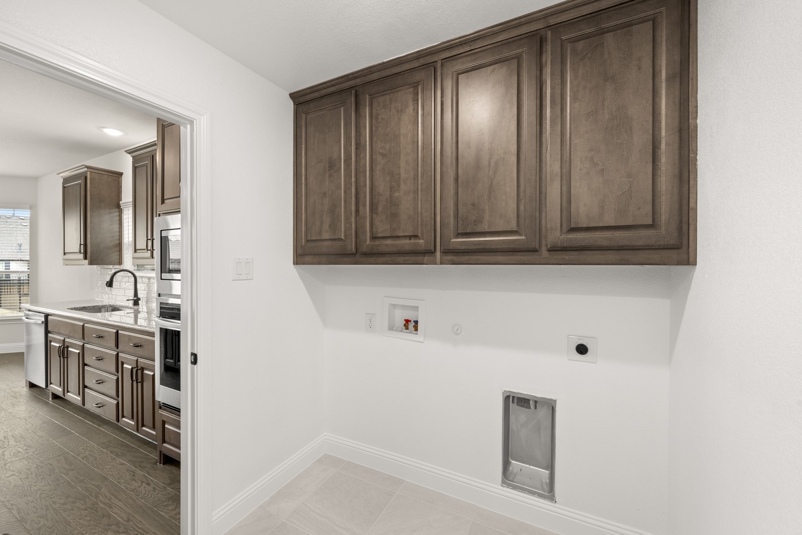 318 Bowrider Lane Granbury TX 76049