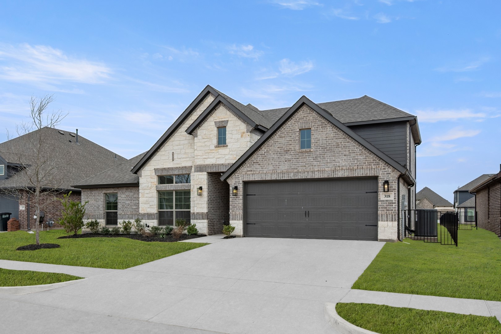 318 Bowrider Lane Granbury TX 76049