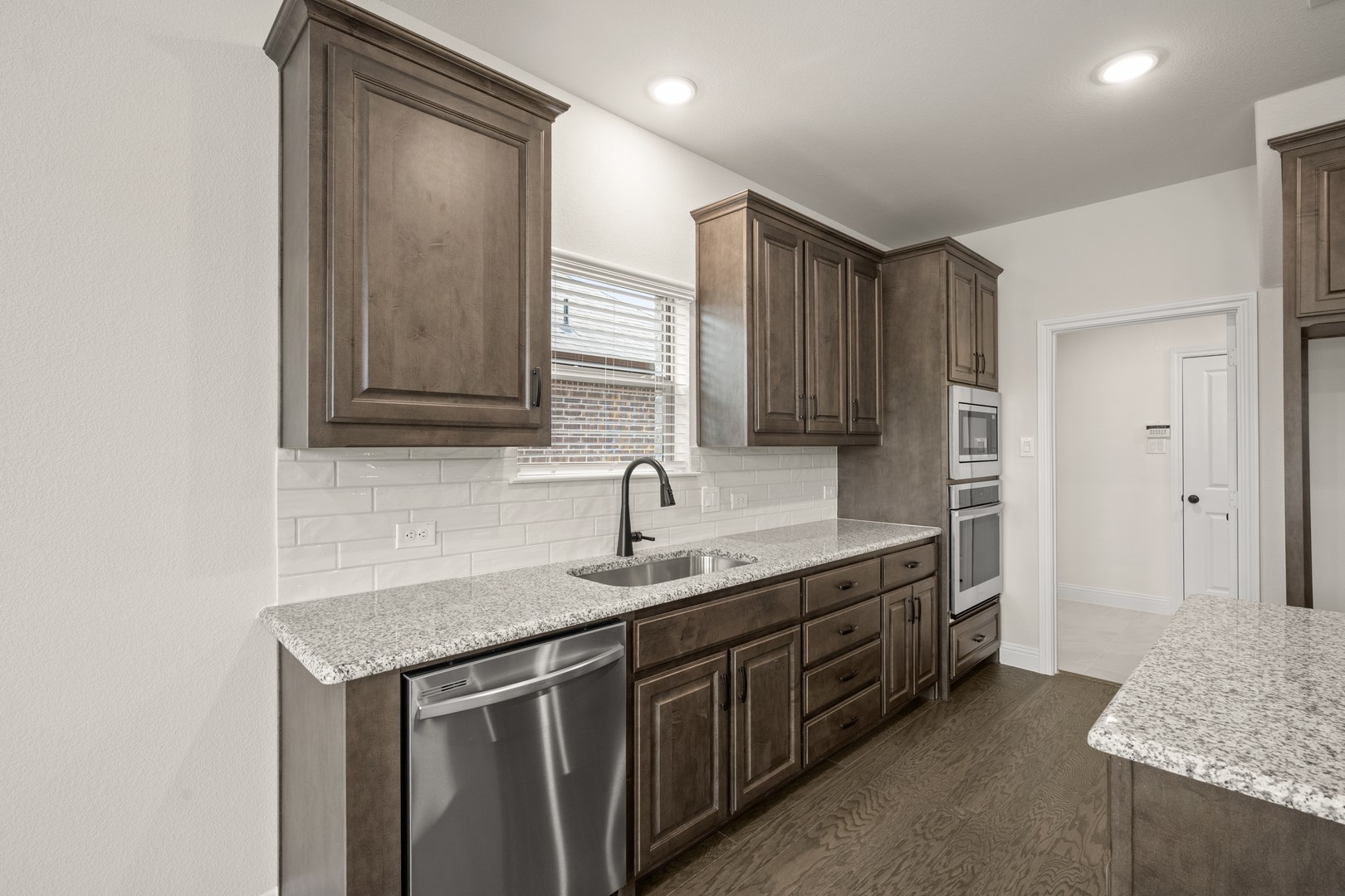 318 Bowrider Lane Granbury TX 76049