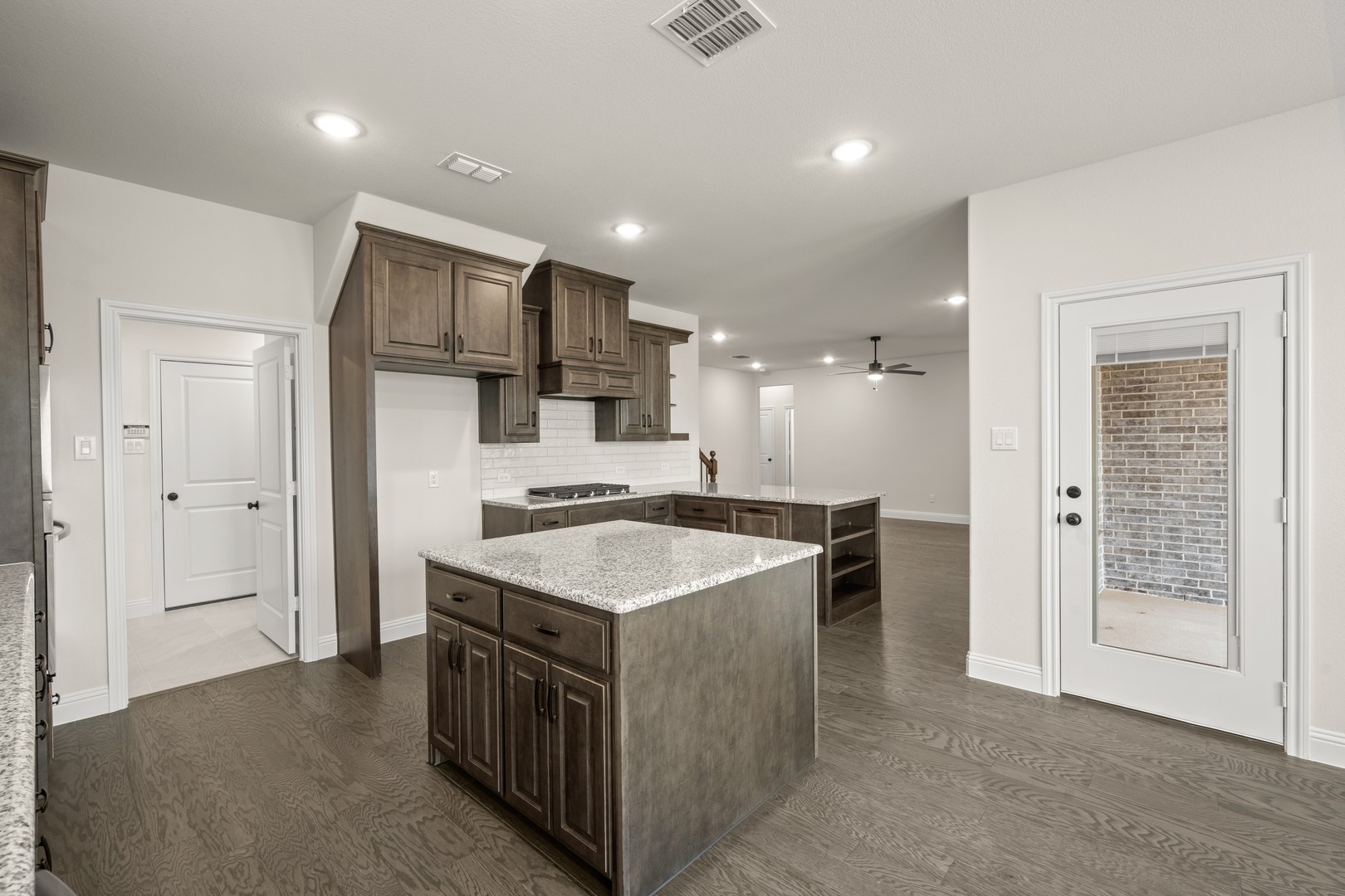 318 Bowrider Lane Granbury TX 76049