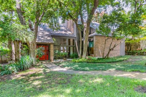 915 Easton Place Dallas TX 75218