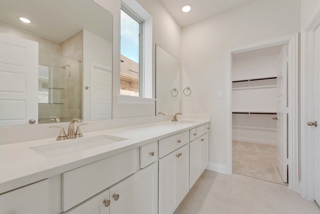 4124 Blackbird Avenue Little Elm TX 75068