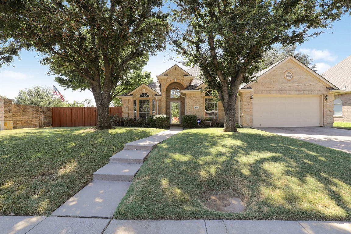 6001 Park Lane Flower Mound TX 75028