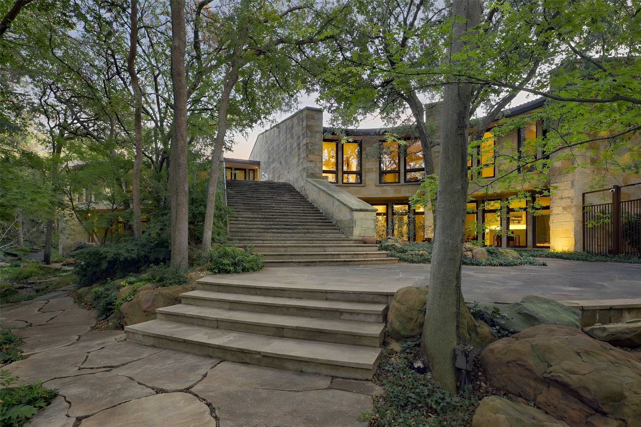 5110 Park Lane Dallas TX 75220