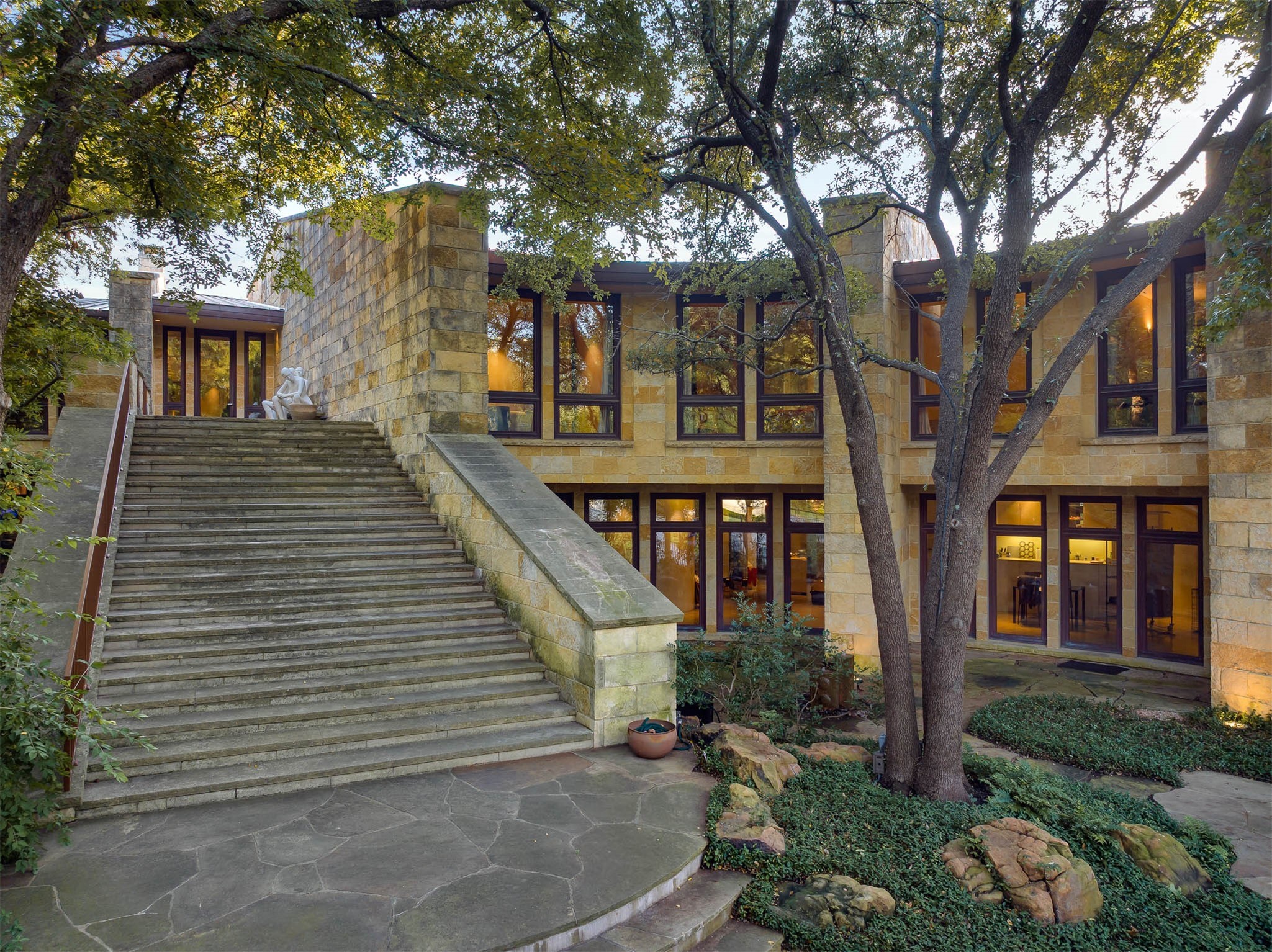 5110 Park Lane Dallas TX 75220