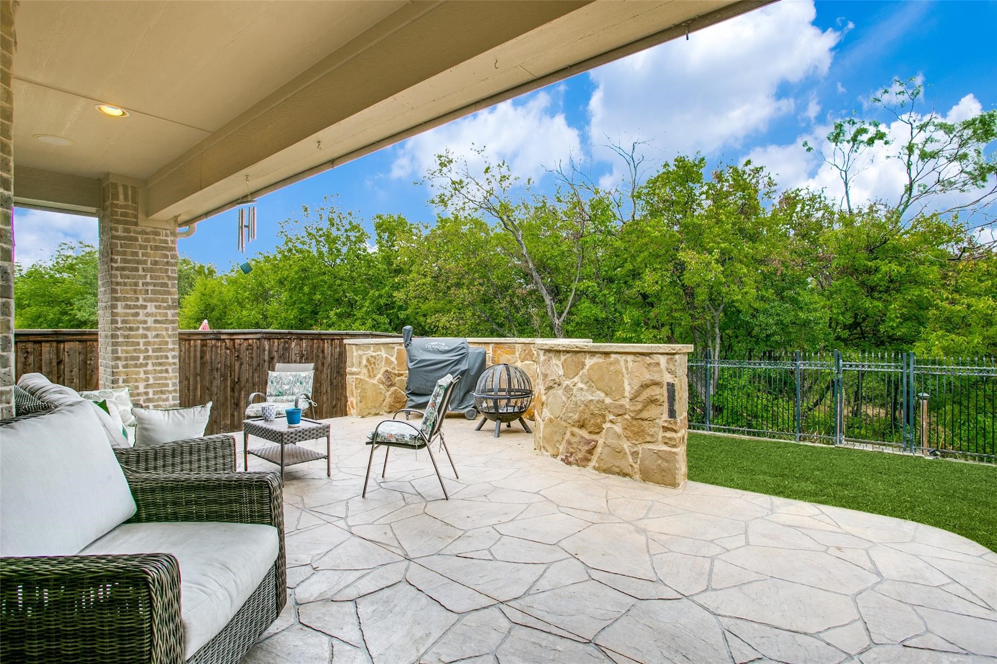 8359 Norwich The Colony TX 75056