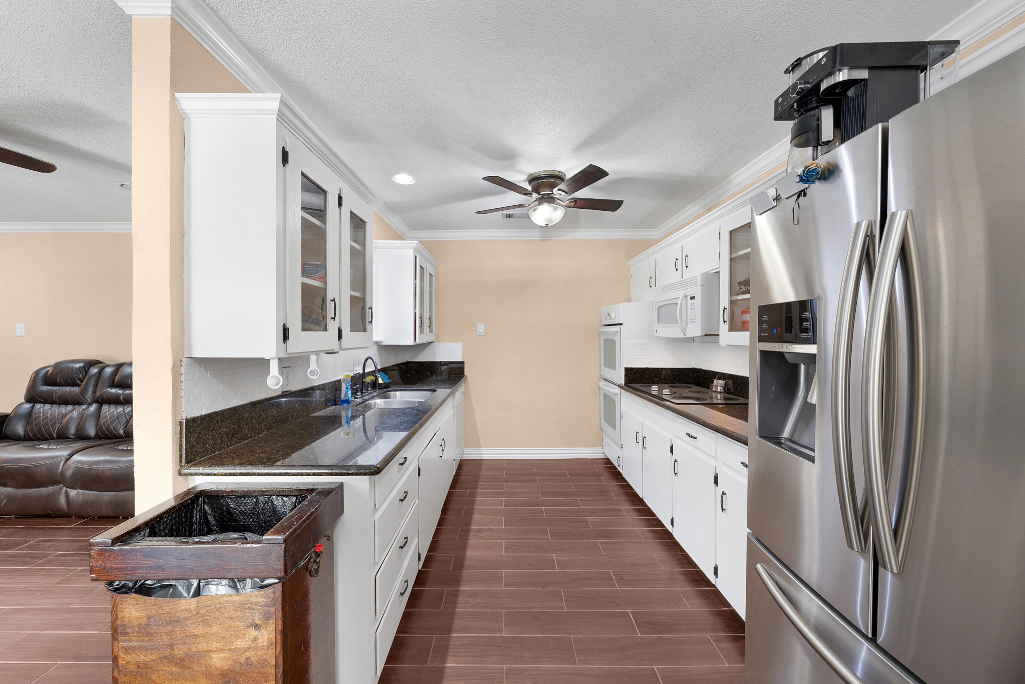 1075 Oak Ridge Drive Oak Ridge TX 75160