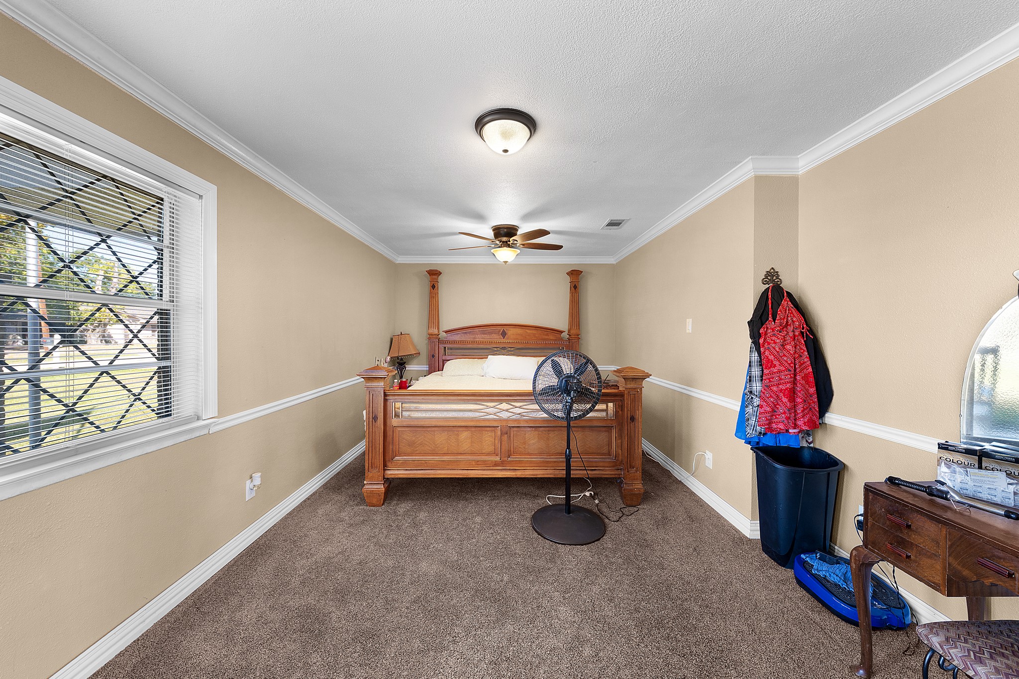 1075 Oak Ridge Drive Oak Ridge TX 75160