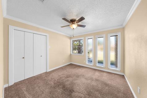 1075 Oak Ridge Drive Oak Ridge TX 75160