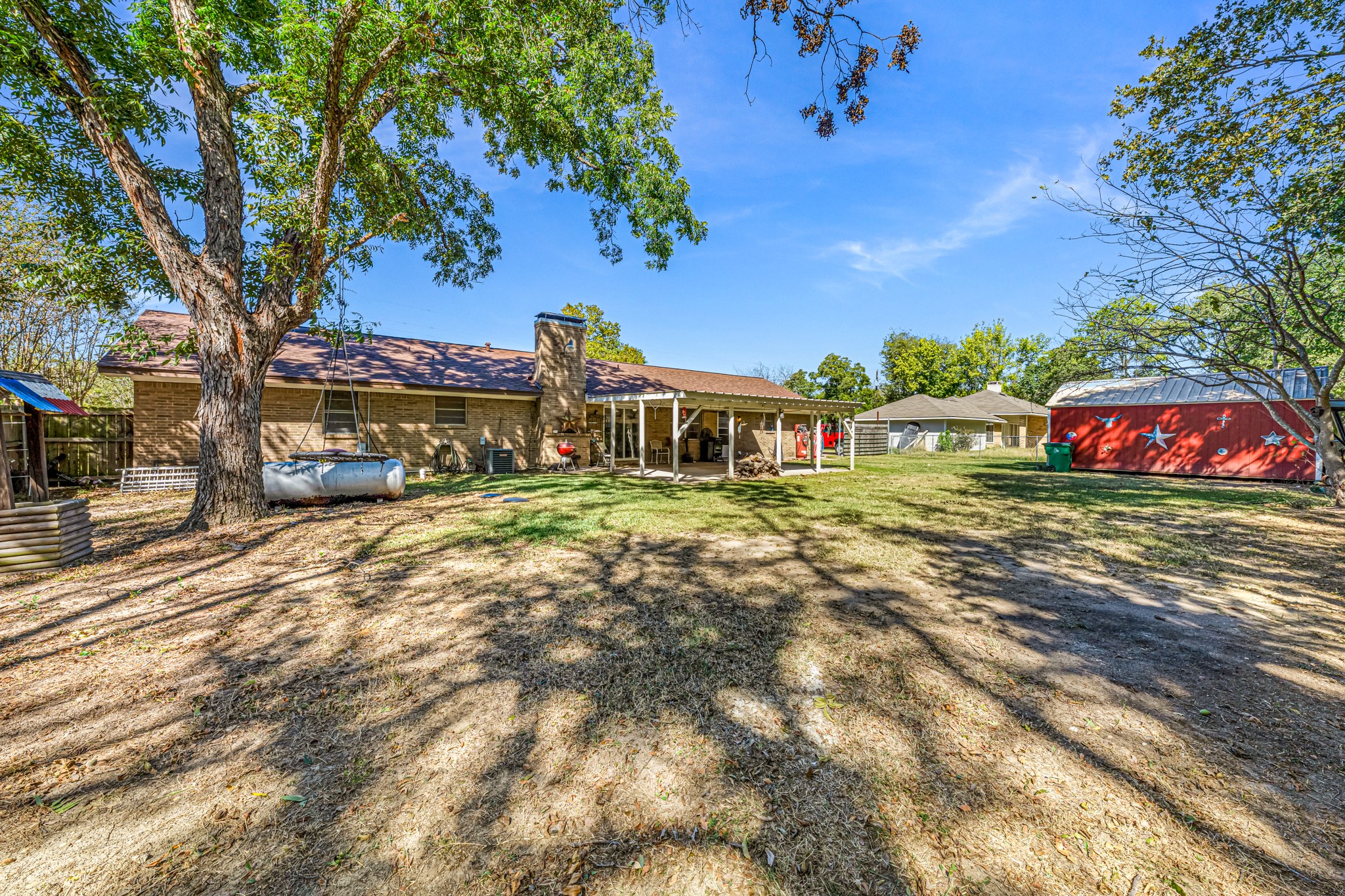 1075 Oak Ridge Drive Oak Ridge TX 75160