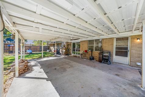 1075 Oak Ridge Drive Oak Ridge TX 75160