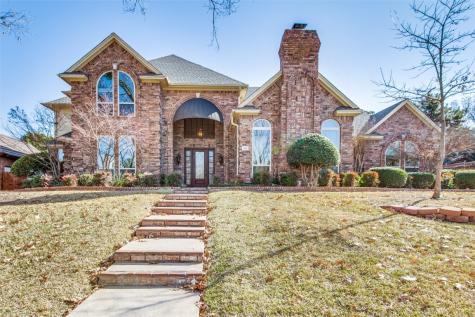 2121 Bay Club Drive Arlington TX 76013