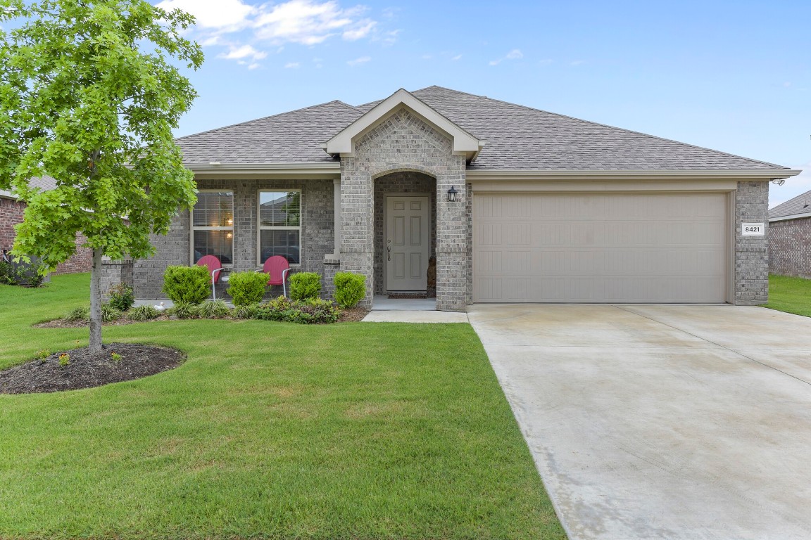 8421 Sweet Flag Lane Fort Worth TX 76123