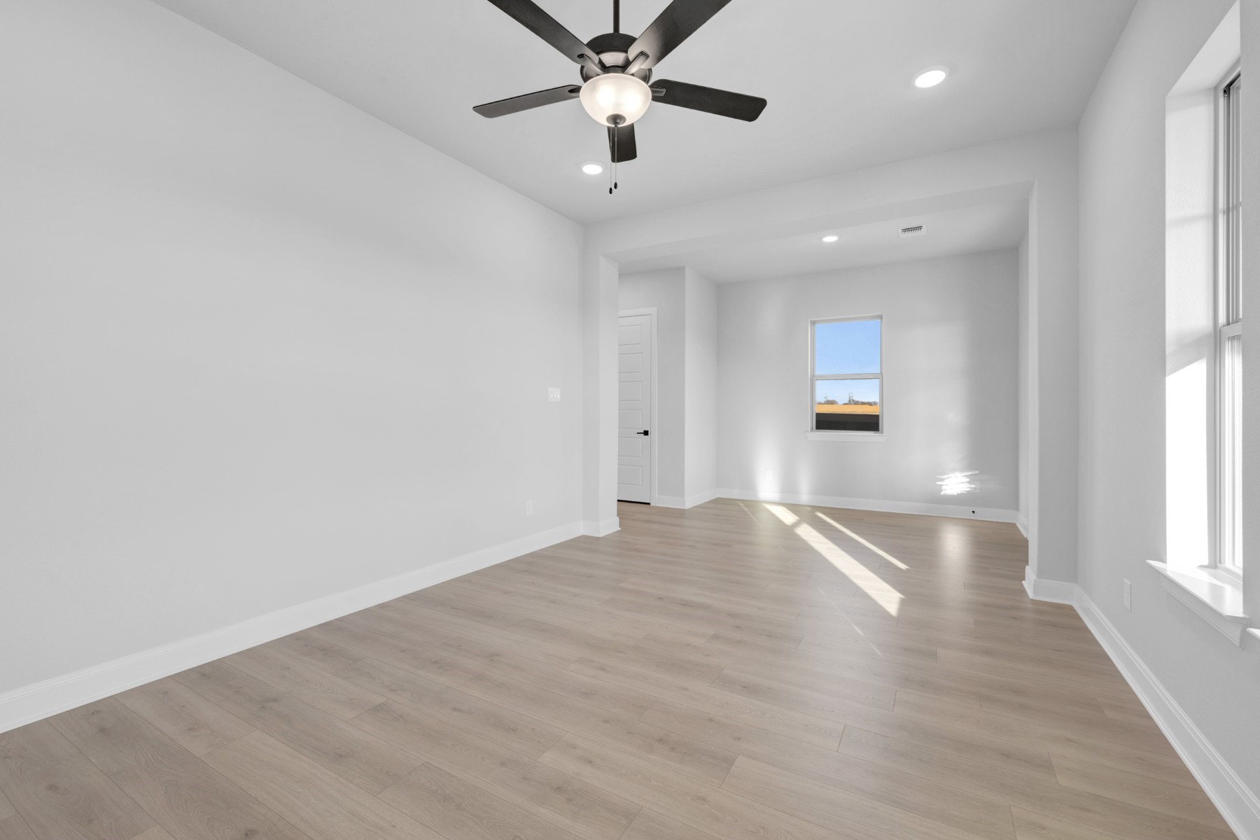 2085 Pine Grove Lane Arlington TX 76005