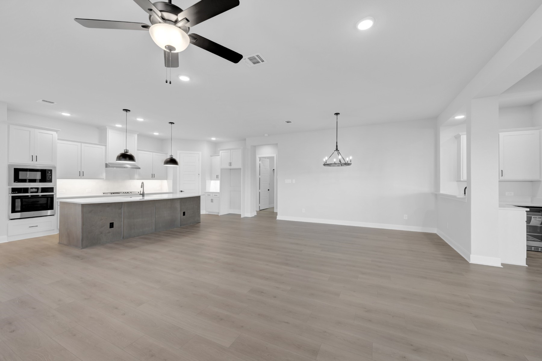 2085 Pine Grove Lane Arlington TX 76005