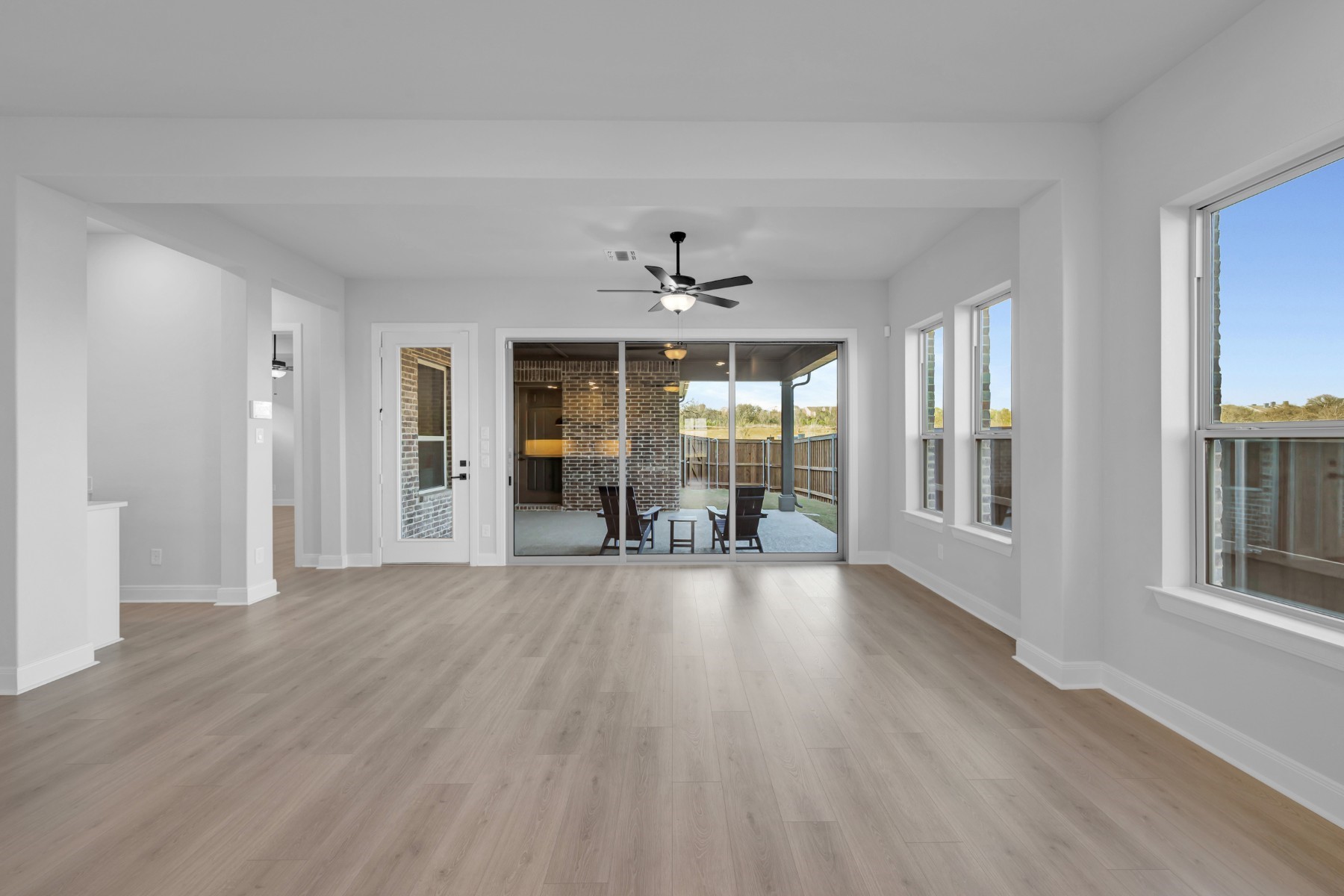 2085 Pine Grove Lane Arlington TX 76005